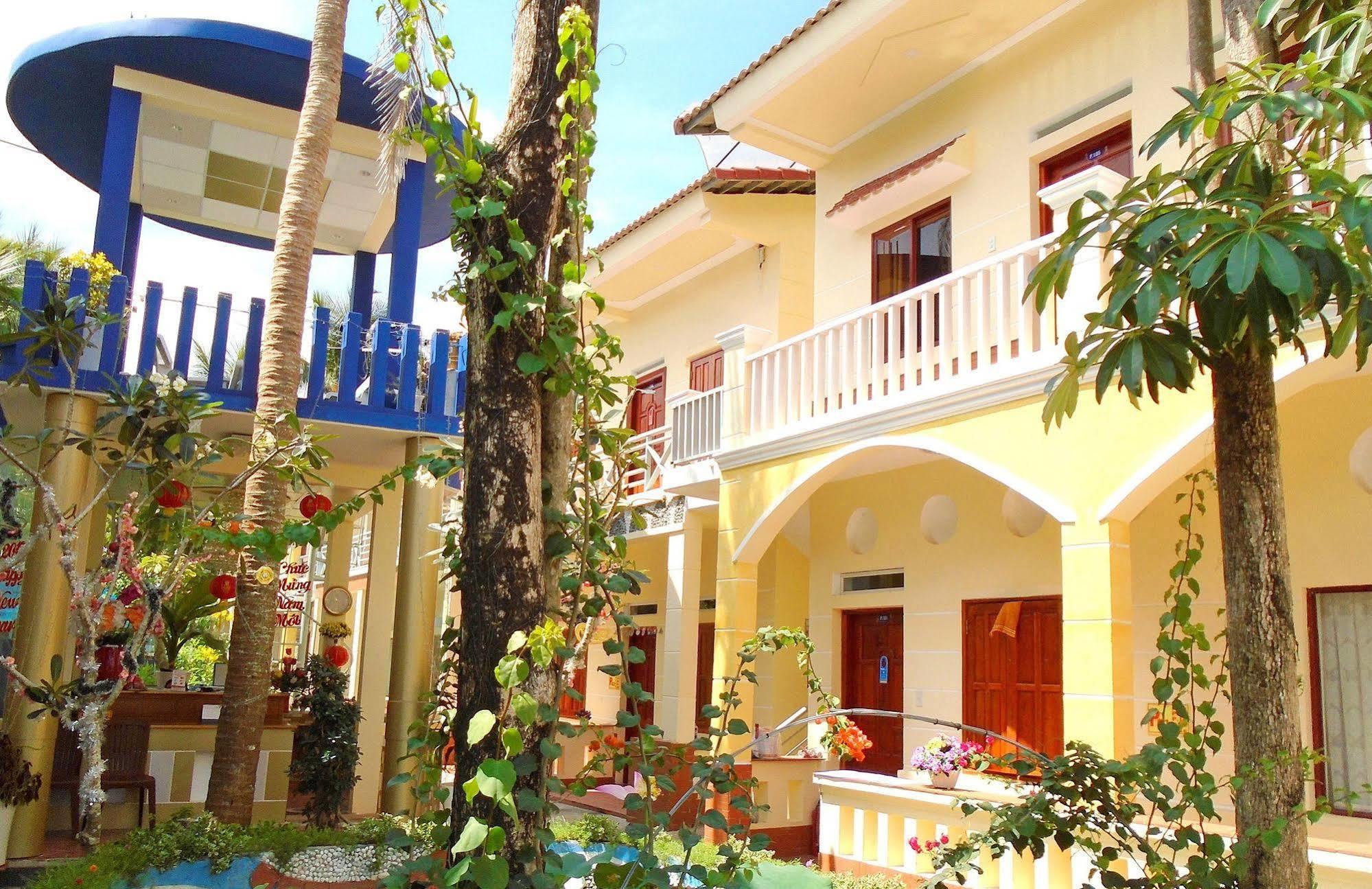 Oyo 614 Phu Quy Resort Exterior photo